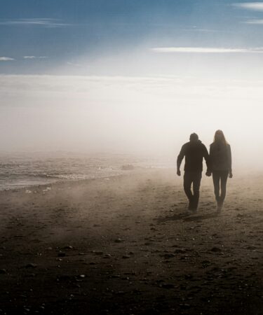 Rüyada Eski Sevgiliyi Görmek Neler Anlatıyor? Geçmişin İzleri ve Şimdinin Mesajları görseli 3